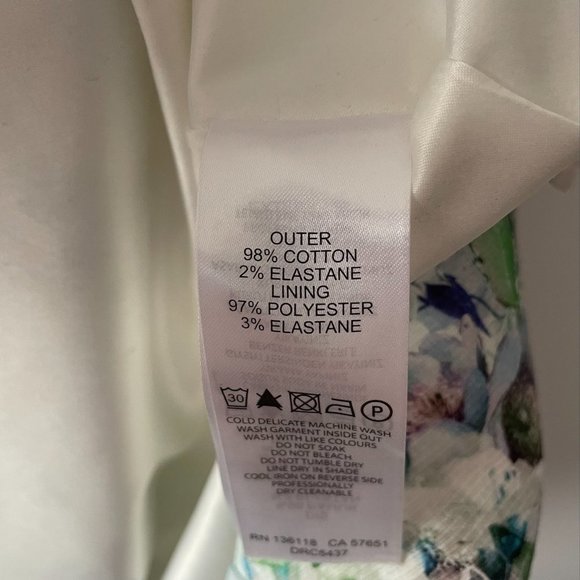 Ever New Melbourne Blue Watercolor Floral Fit & Flare Dress Sz 8 - Picture 9 of 9